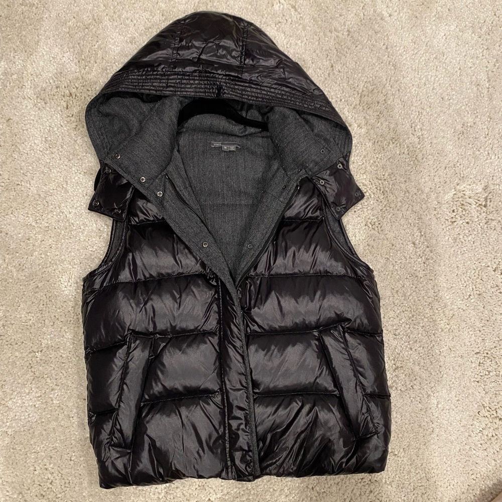 Vince Puffer Vest - Removable Hoodie